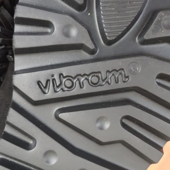 Ron White X Vibram "Skylar" Fringe Loafer Womens 37 Onyx Black Suede Italy - Picture 6 of 13